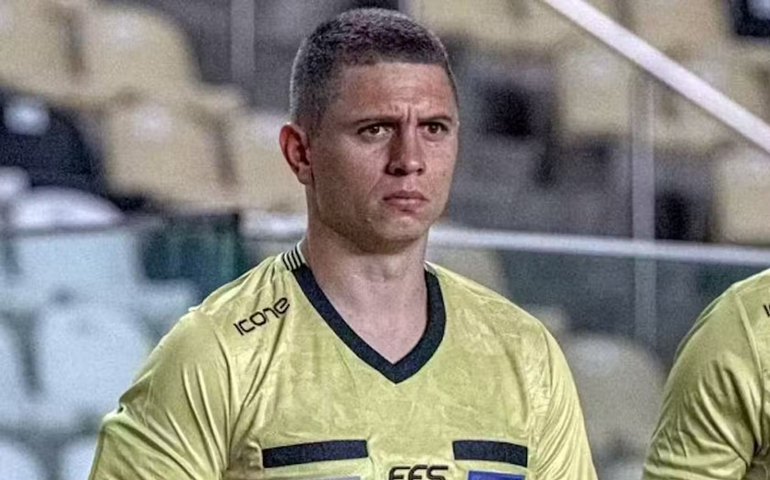 Árbitro capixaba Arthur Gomes Rabelo apita CSE x Tombense (MG), no Juca Sampaio