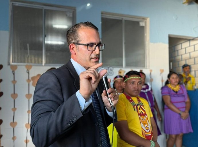 Semdes e Justiça Federal promovem formação em unidade de acolhimento para migrantes venezuelanos