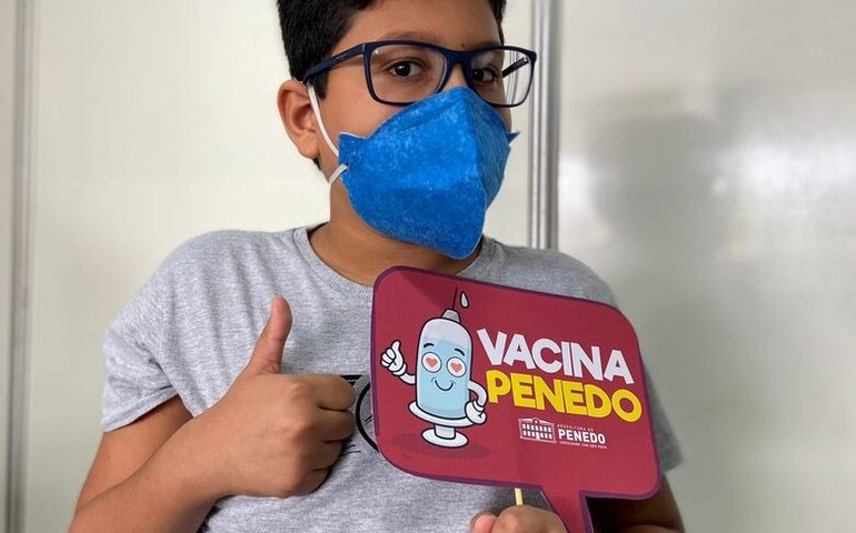 Imunização de crianças contra Covid está disponível na Central de Vacina em Penedo