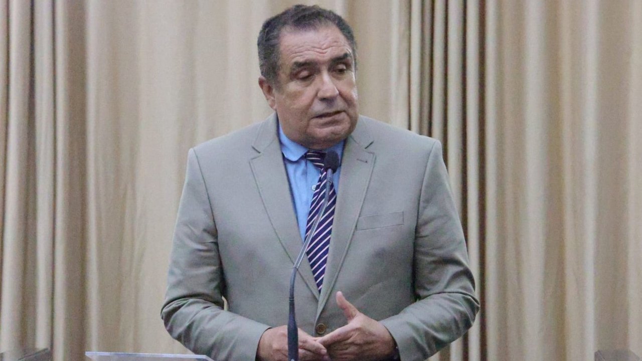 Inácio Loiola denuncia abandono de espaços históricos e cobra ação da Prefeitura de Maceió