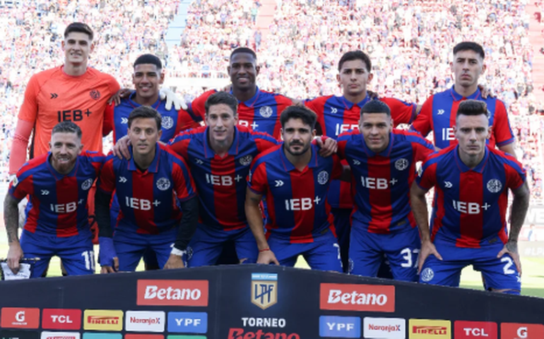 Jogadores do San Lorenzo fazem greve por salários atrasados