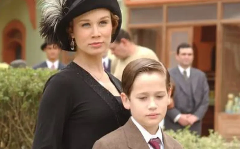 O pequeno Tonico de 'Chocolate com Pimenta' se casa em São Paulo; veja fotos