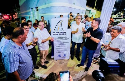 Em três dias, prefeito Luciano Barbosa entrega 47 ruas pavimentadas