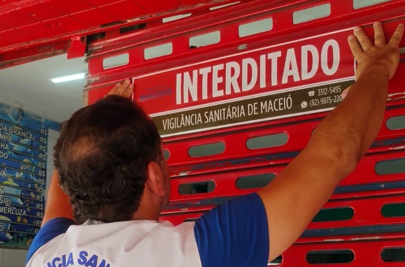 Vigilância Sanitária interdita mais um frigorífico em Maceió e apreende 80kg de carne deteriorada