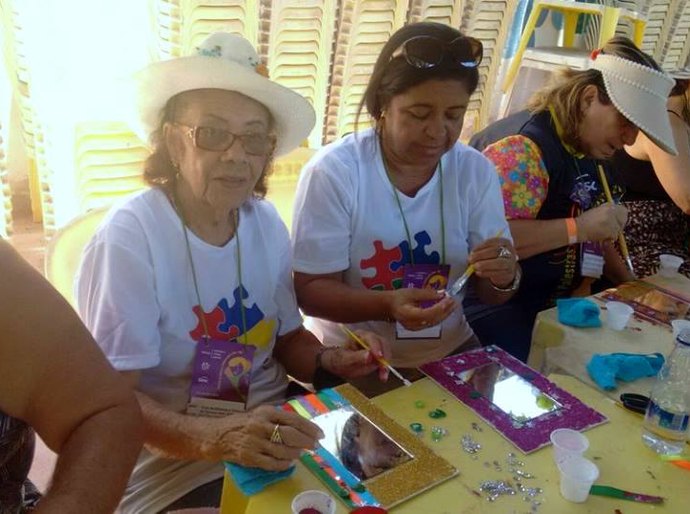 Crianças e idosos atendidos pela Semas têm dia de lazer