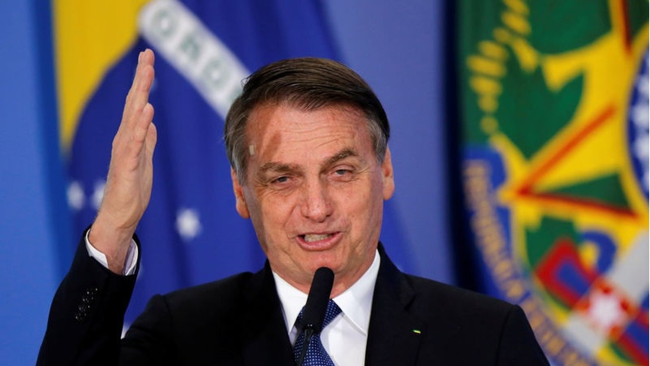 Congresso ‘perdoa’ contas de Dilma e blinda Bolsonaro de ficar inelegível