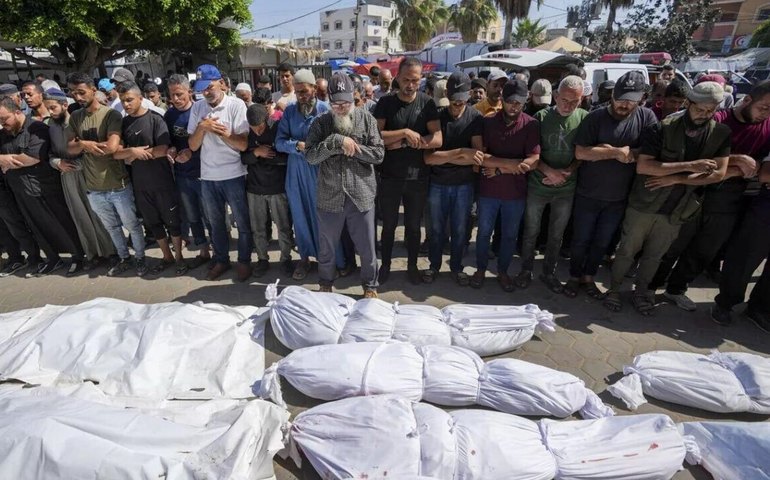 Quase 600 palestinos morreram em centros de distribuição de ajuda humanitária, dizem autoridades