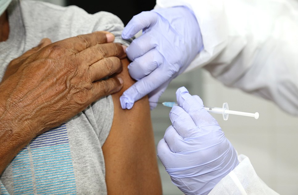 VACINAÇÃO CONTRA INFLUENZA / Foto: Sérgio Silva