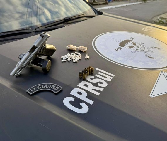 PM apreende 27 armas de fogo e mais de 10 kg de drogas em uma semana em Alagoas
