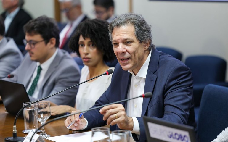 Haddad calcula perdas de R$ 1 bi com mudanças em pacote