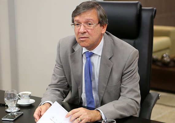 Reajuste salarial dos servidores do Judiciário será implantado ainda neste mês