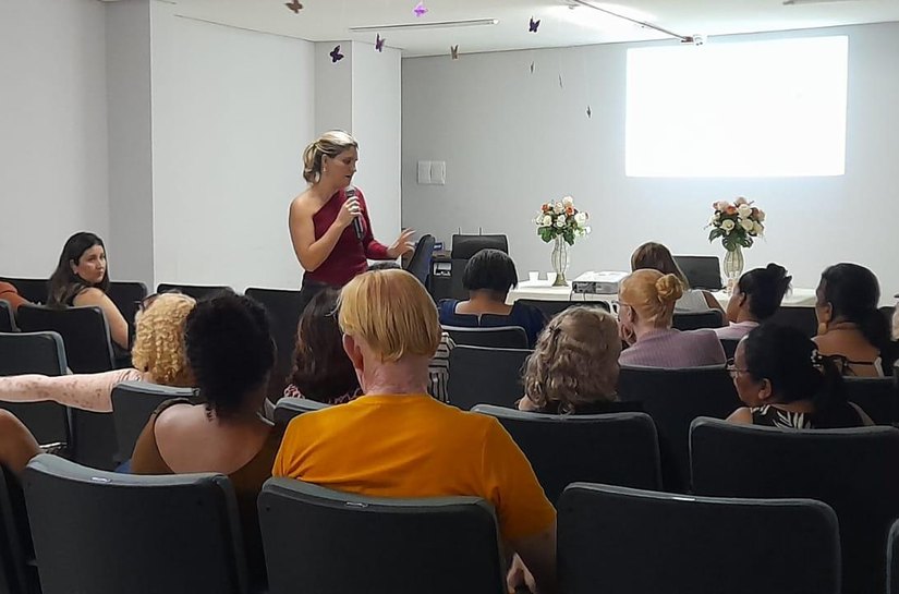 Dia Internacional do Albinismo é marcado por roda de conversa sobre garantia de direitos