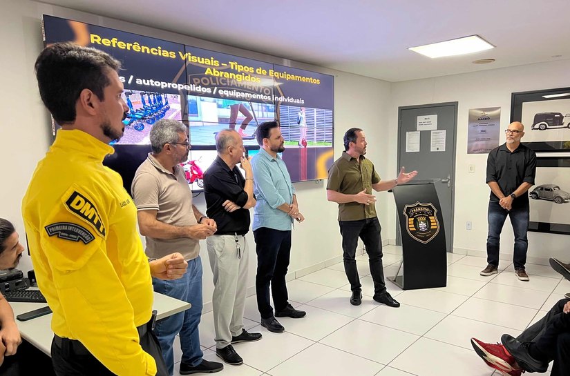 DMTT reúne órgãos de trânsito e outras instituições para tratar das novas regras para ciclomotores