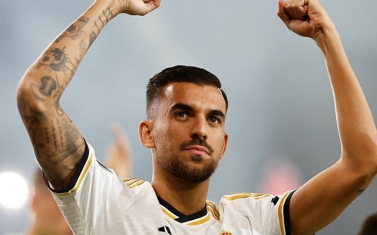 Ceballos torce tornozelo e Real Madrid perde 3º meio-campista com lesão grave: dois meses fora