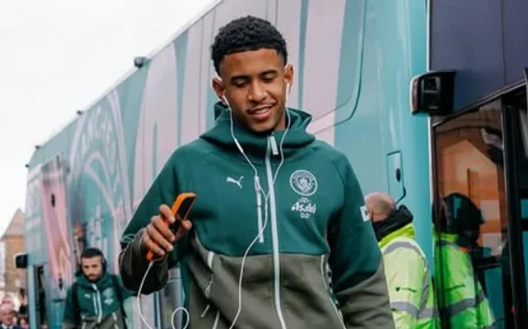 Lateral do Remo responde críticas de Osório: 'Nunca faltou comprometimento'