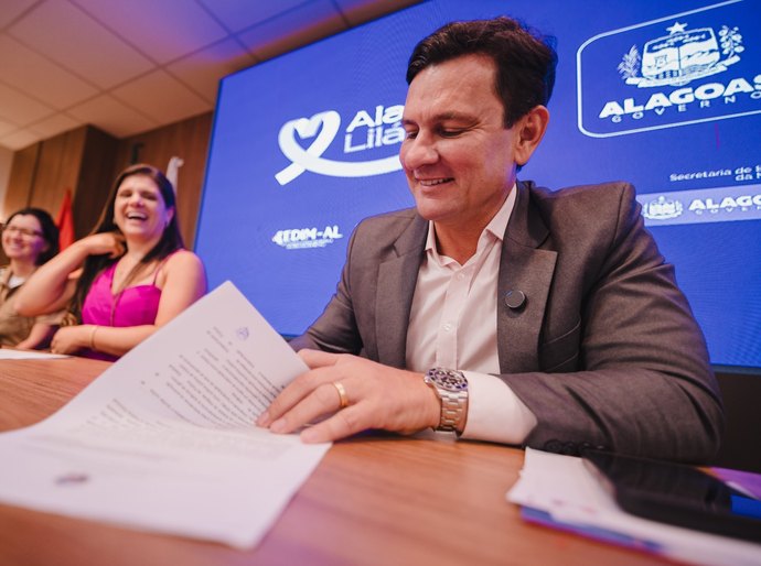 Prefeito Marcelo Beltrão amplia políticas públicas para as mulheres e adere ao Alagoas Lilás