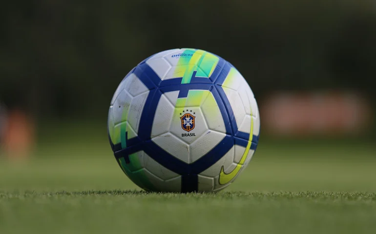 Supercopa Desimpedidos terá uniforme à venda e disputa no metaverso, em ações com marcas