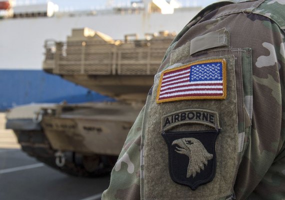 EUA nunca serão capazes de sustentar uma guerra contra Rússia ou China, opina especialista militar