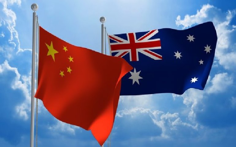 China e Austrália tentam reparar laços com reunião de chanceleres