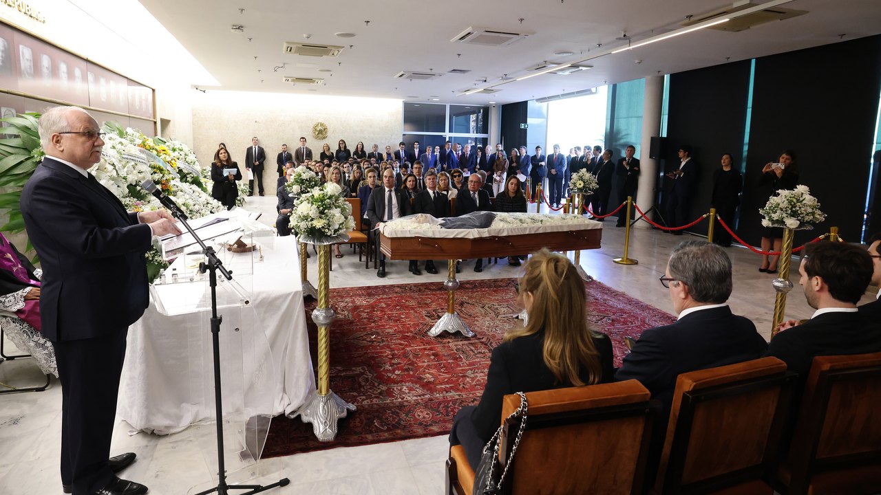 Corpo do ministro aposentado Octavio Galotti é velado no STF