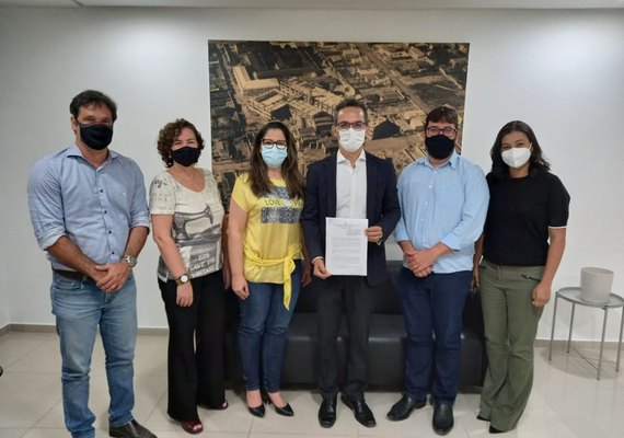 Uncisal assina contrato para construção de novo biotério