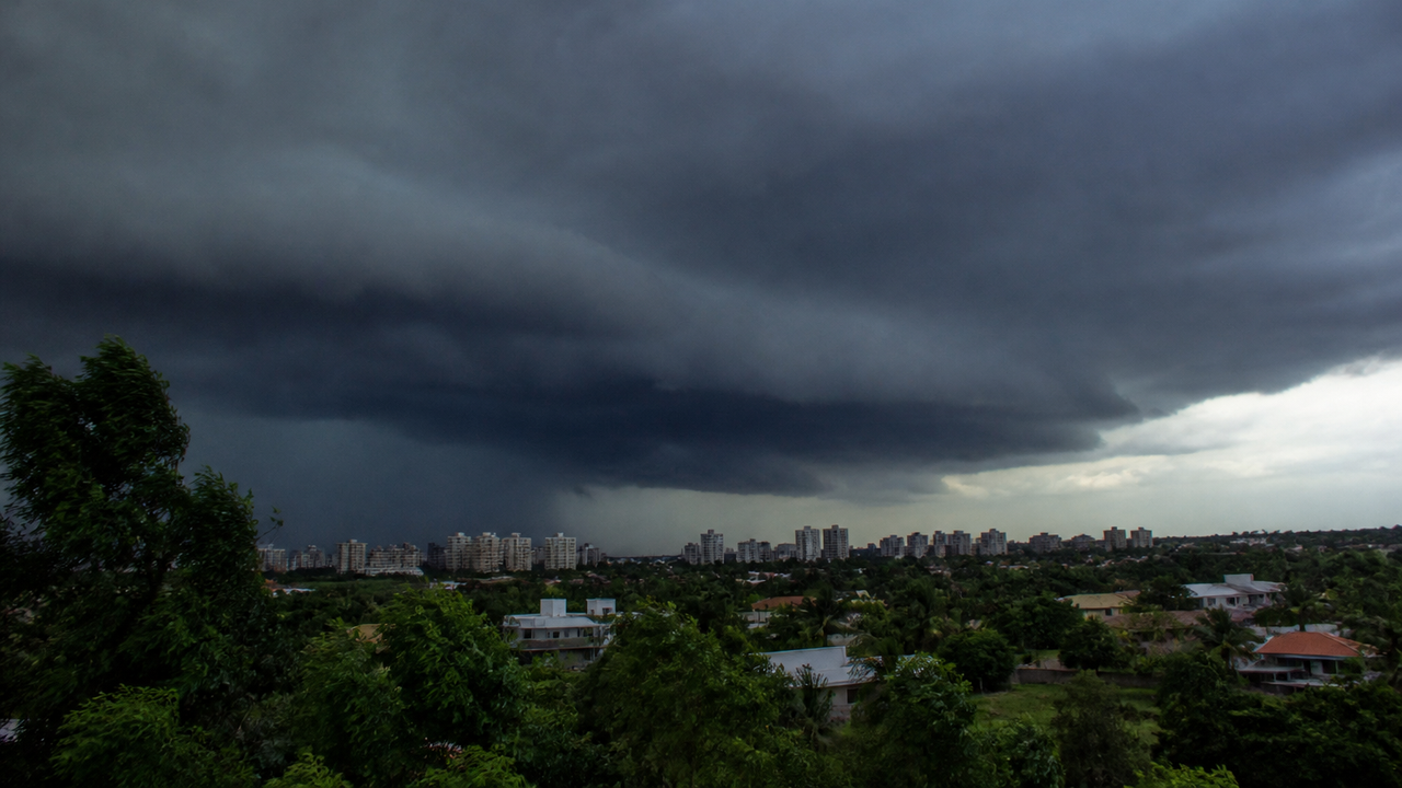 Tempestade avança por estados do Sudeste, do Sul e do Centro-Oeste nesta quarta-feira