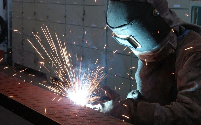 Confiança do Empresário Industrial cai pelo terceiro mês consecutivo