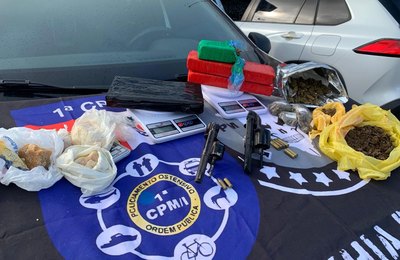PM apreende 28 armas e quase 29 quilos de drogas em uma semana em Alagoas