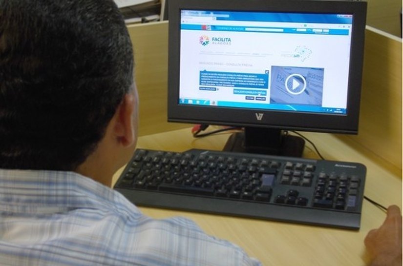 Junta Comercial lança segunda unidade do 'Juceal Express' em Arapiraca