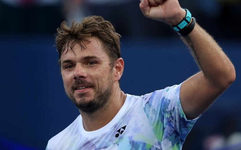 França, Sérvia e Chile abrem fase de Grupos da Davis com 2 a 0; Wawrinka bate boca com Piqué