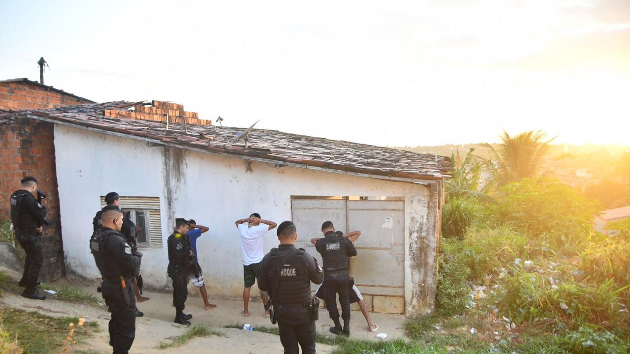 SSP, Gaeco e Polícias Civil e Militar deflagram duas operações e cumprem 35 mandados em Alagoas