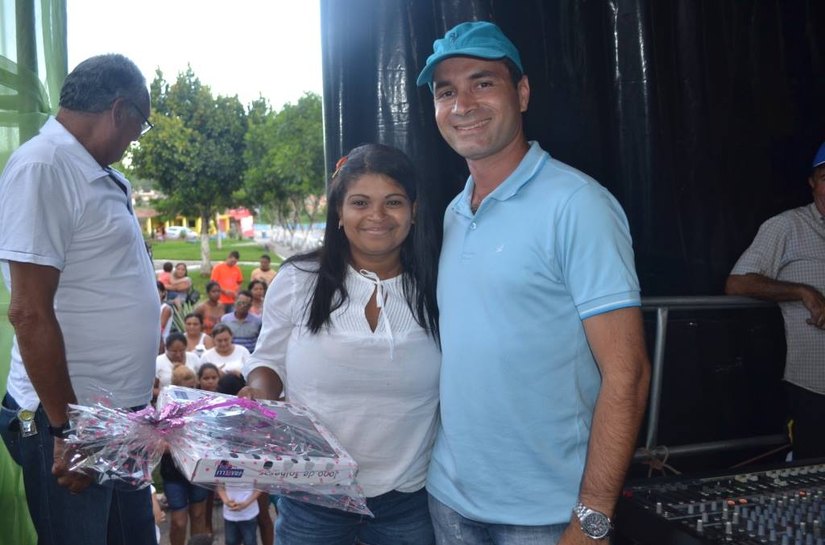 Mães cajueirenses são homenageadas pela prefeitura na véspera do seu dia