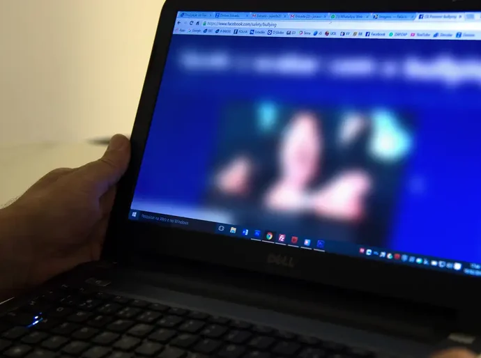 Denúncias de crimes cibernéticos crescem 28% em 2025, mostra Safernet