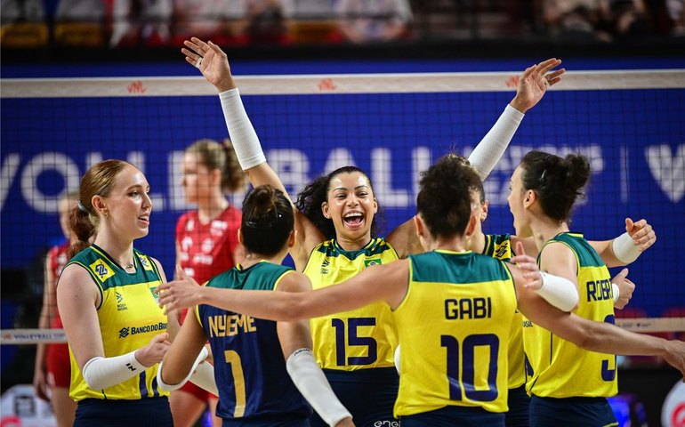 Brasil vira sobre Polônia e vai às quartas da Liga das Nações Feminina