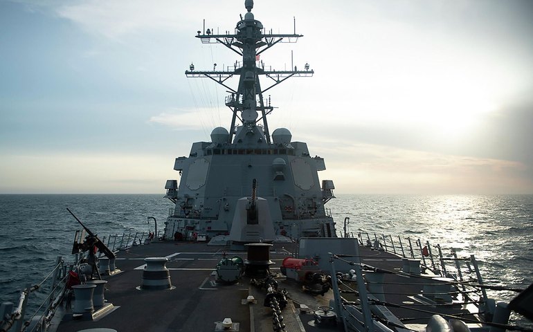 Exército chinês mantém alerta máximo após passagem de navios dos EUA perto de Taiwan