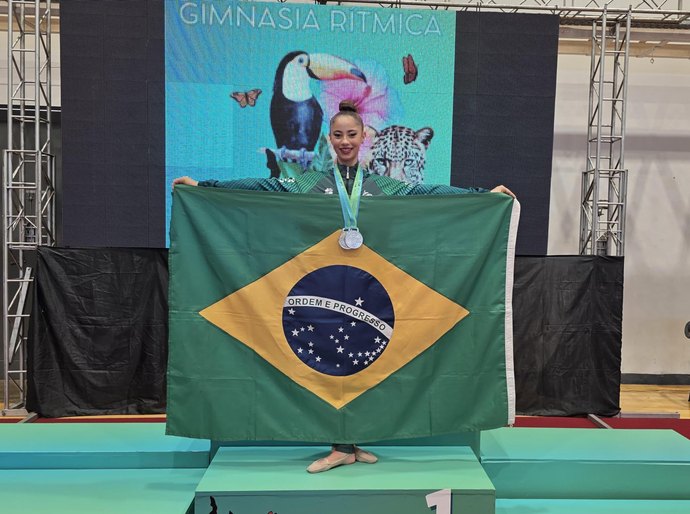 Com apoio da Selaj, atleta alagoana conquista cinco medalhas no Sul-Americano de Ginástica Rítmica