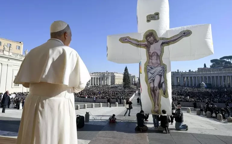 Papa Leão XIV incentiva compromisso de todos com paz entre povos