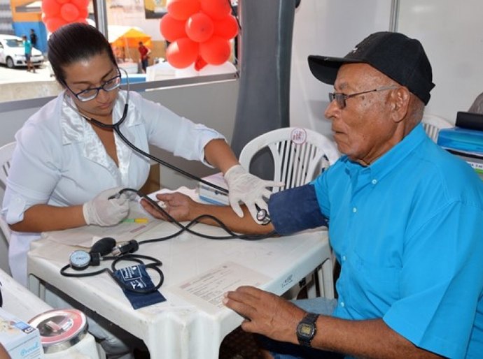 Sesau leva serviços de saúde à população de Estrela de Alagoas