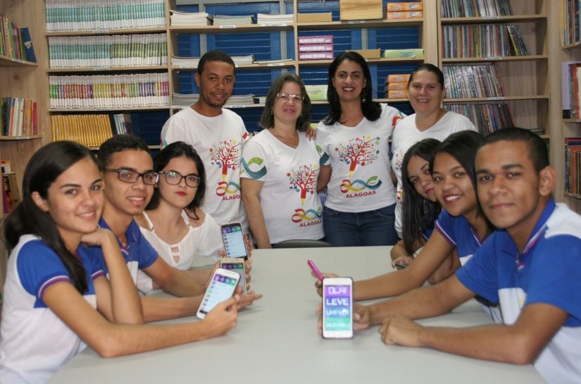 Alunos da rede estadual criam aplicativo que incentiva alimentação saudável