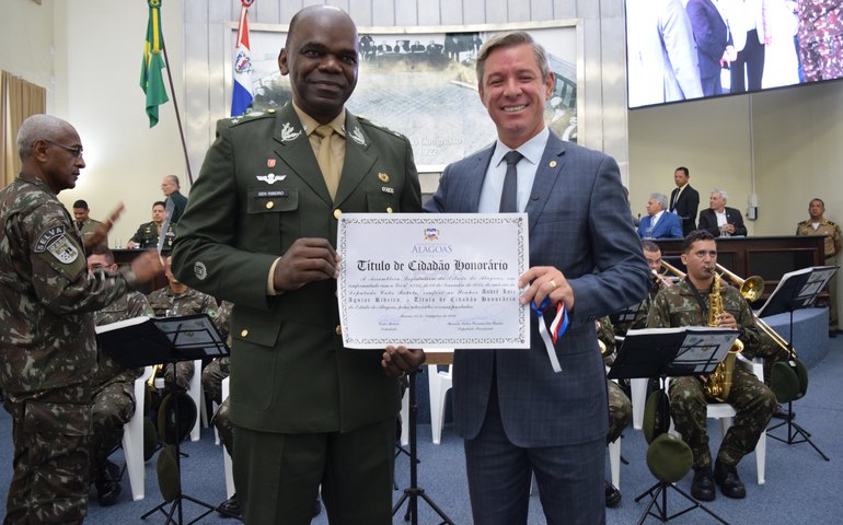 General André Ribeiro é homenageado com o título de Cidadão Honorário de Alagoas