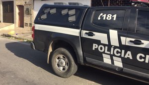 Homem mata ex-esposa a facadas na frente da filha em Nossa Senhora do Socorro / Foto: Foto: Aline Aragão/TV Atalaia
