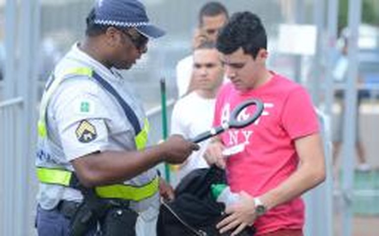 Saiba as regras da Fifa para dentro dos estádios