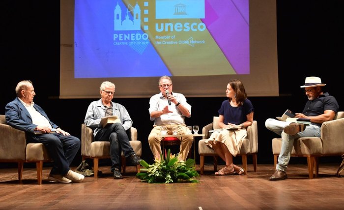 Diversidade de manifestações culturais no evento marcou a solenidade de abertura