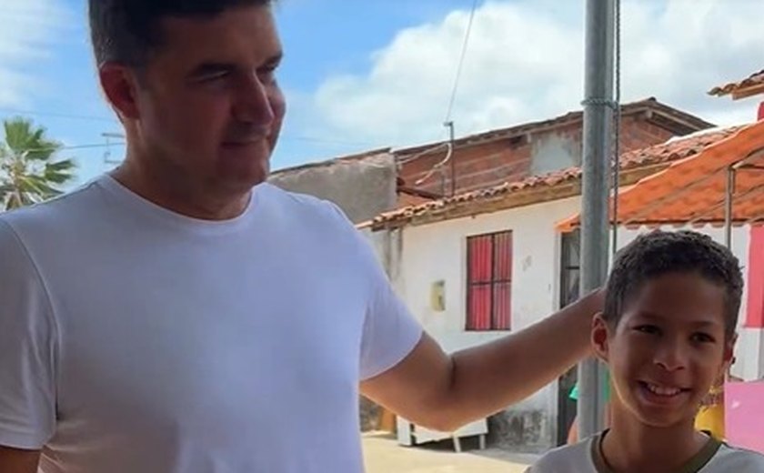 Rui Palmeira realiza festa de Dia das Crianças no Conjunto Carminha
