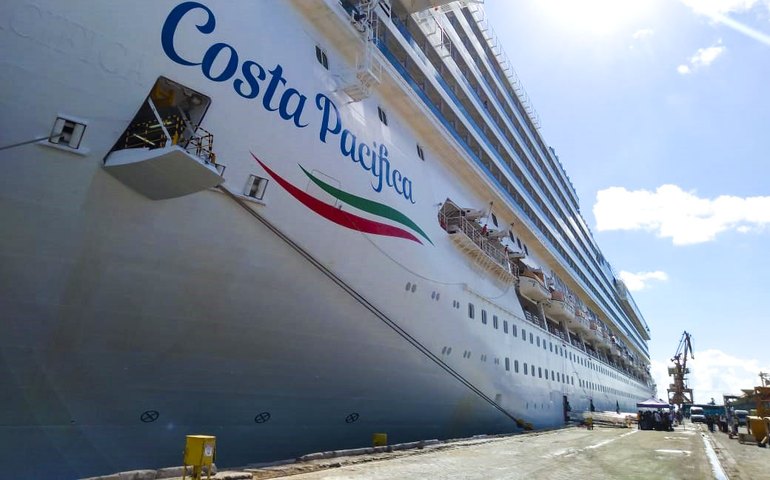 Costa Pacifica traz mais de 3,8 mil turistas a Maceió