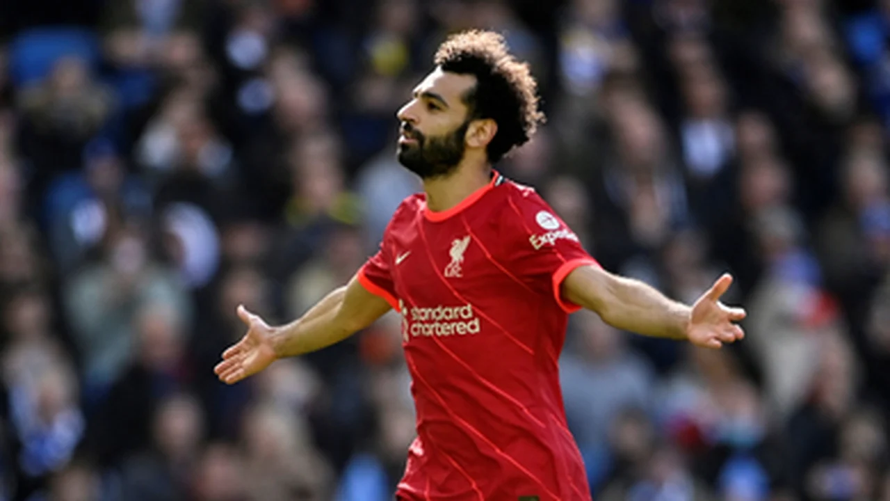 Salah brilha e Liverpool derrota Nottingham Forest por 3 a 0 para se reerguer no Inglês