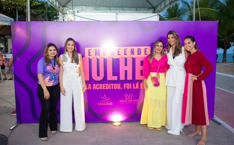 Servidora da Seplag/AL ganha 1º lugar em competição nacional de dados