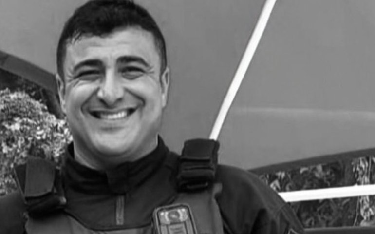 Corpo de policial morto em perseguição é sepultado na Zona Oeste do Rio