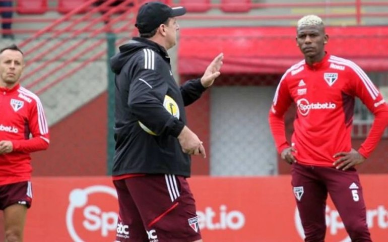 São Paulo começa a semana de caça ao Palmeiras dentro do Morumbi