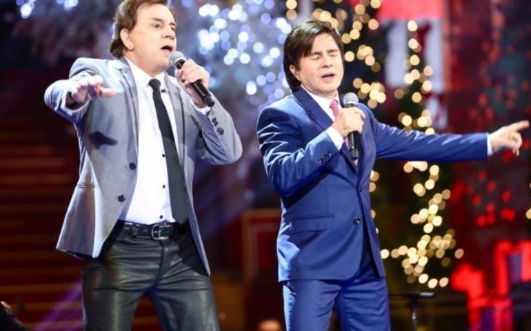 Chitãozinho e Xororó rebatem Zeca Baleiro sobre não ver o show da dupla: 'Iria se surpreender'